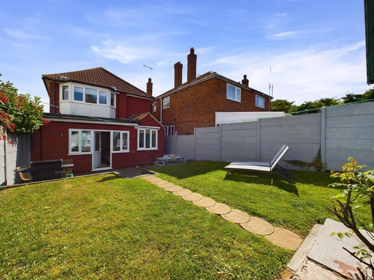 Stones Throw - Stunning House, Mins From Beach And Dogs Welcome 布罗德斯泰 外观 照片